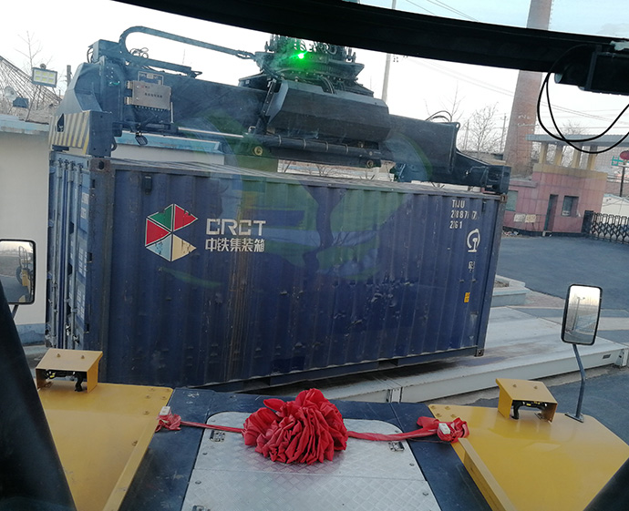 ��܇���b����ӳ�